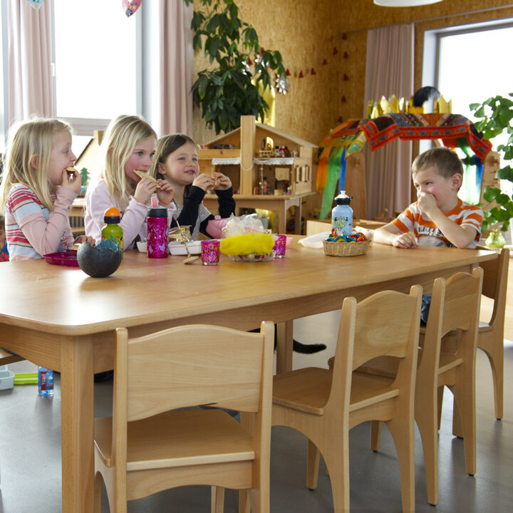 Unitec Kinder Spiel-Tisch Reise-Unterlage Ess-Tisch Reise-Tisch